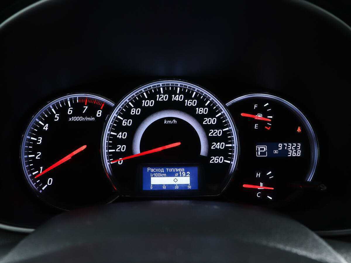 Nissan Teana с пробегом — 2013 год. Фото: #13