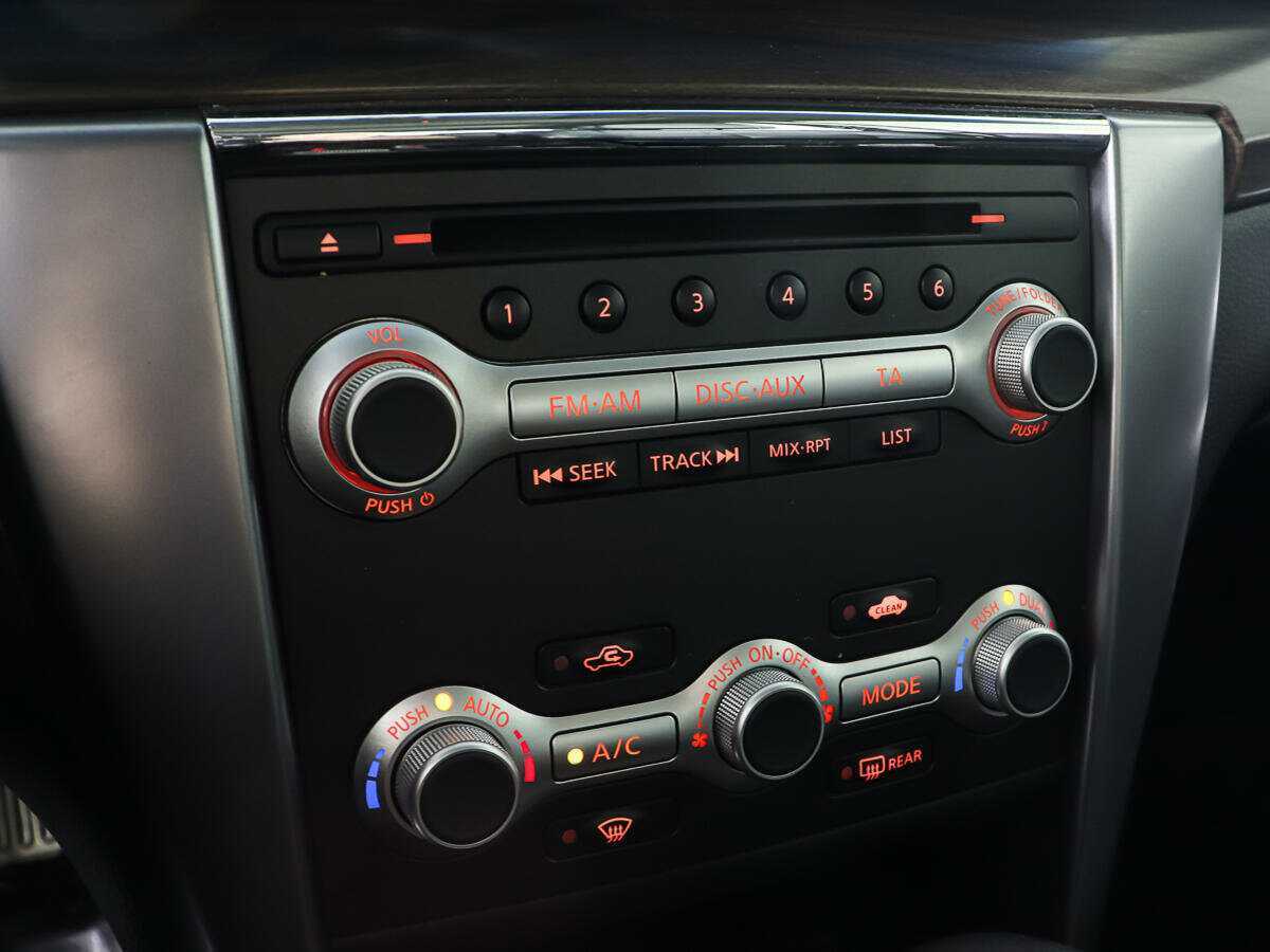 Nissan Teana с пробегом — 2013 год. Фото: #19