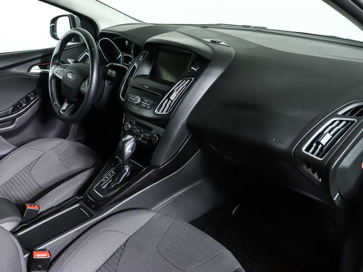 Ford Focus с пробегом — 2016 год. Фото: #7