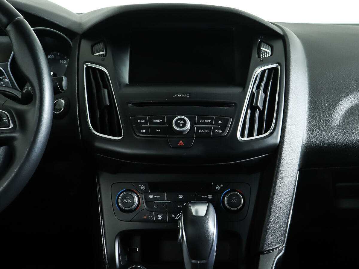 Ford Focus с пробегом — 2016 год. Фото: #10