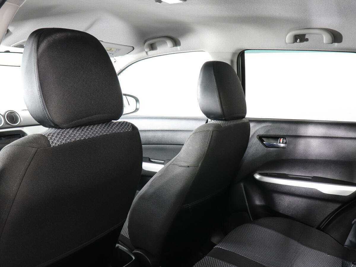 Suzuki Vitara с пробегом — 2016 год. Фото: #11