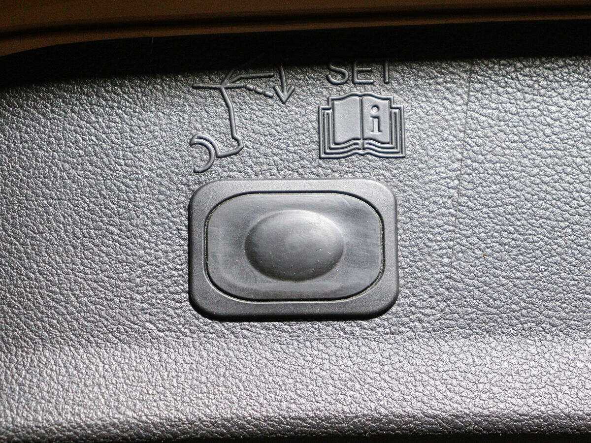 Ford Kuga с пробегом — 2014 год. Фото: #14