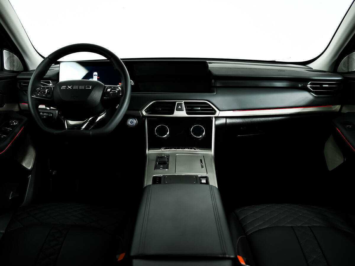 EXEED TXL с пробегом — 2023 год. Фото: #9