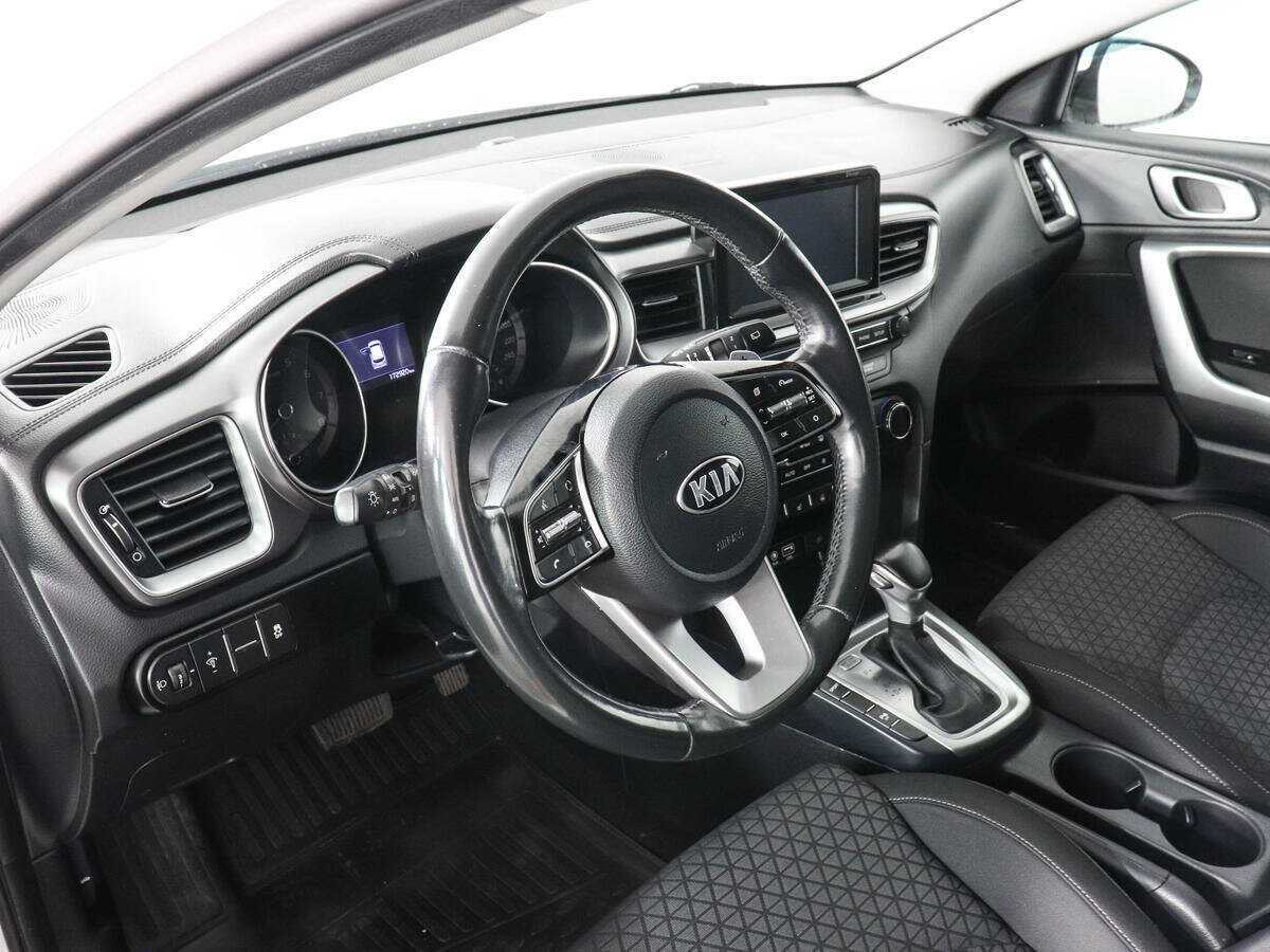 Kia Ceed с пробегом — 2019 год. Фото: #7