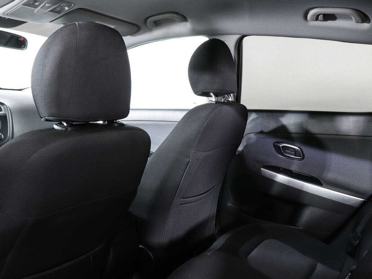 Kia Ceed с пробегом — 2012 год. Фото: #8