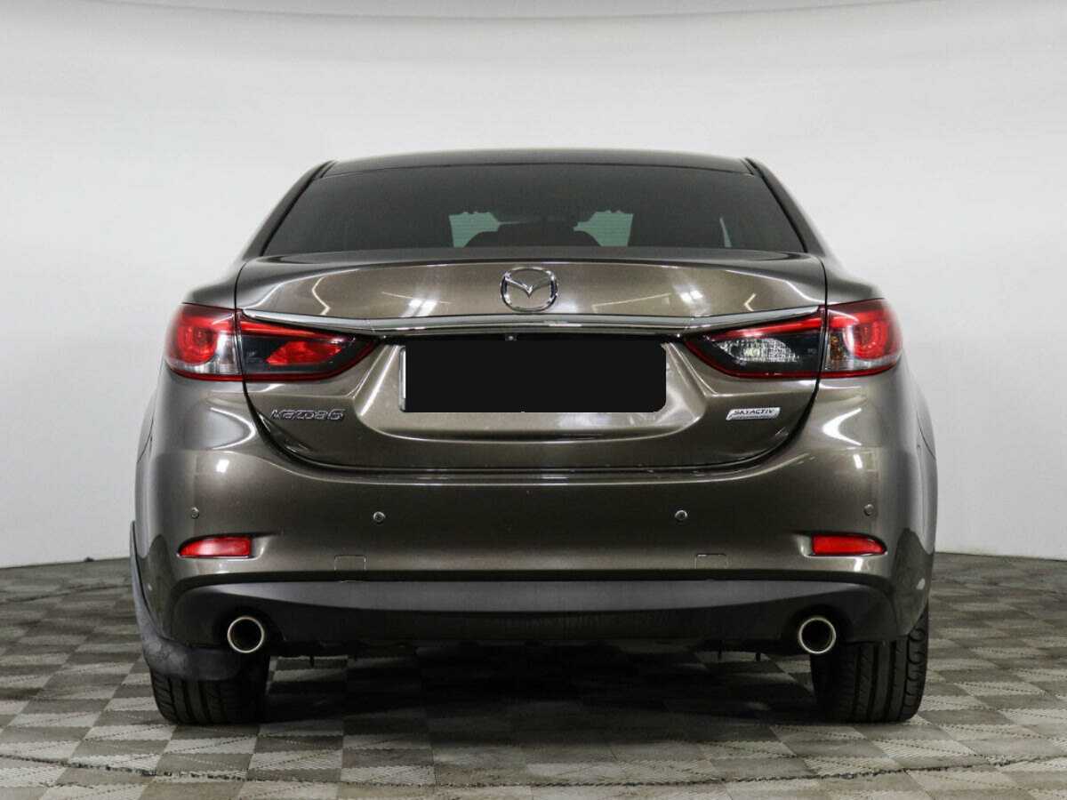 Mazda 6 с пробегом — 2015 год. Фото: #5