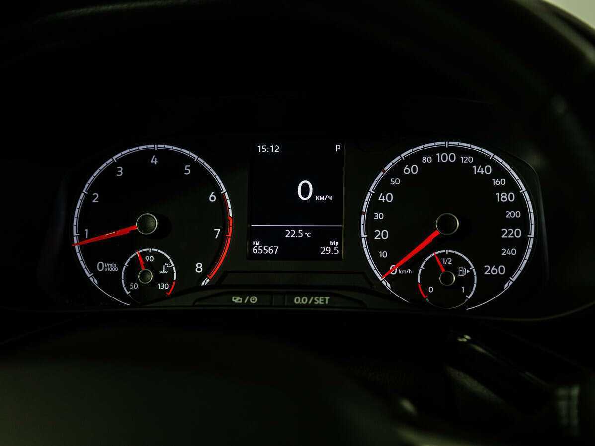 Volkswagen Polo с пробегом — 2021 год. Фото: #10