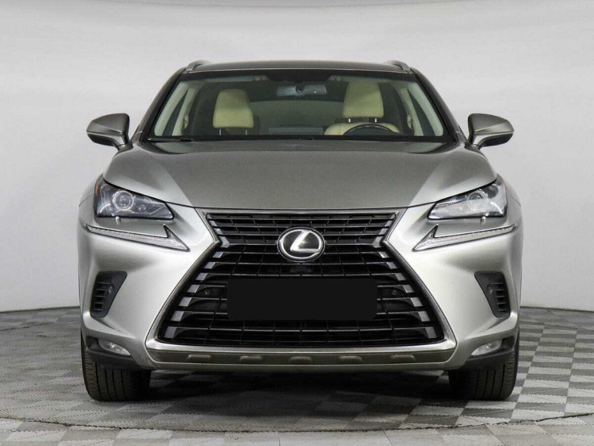 Lexus NX с пробегом — 2018 год. Фото: #1