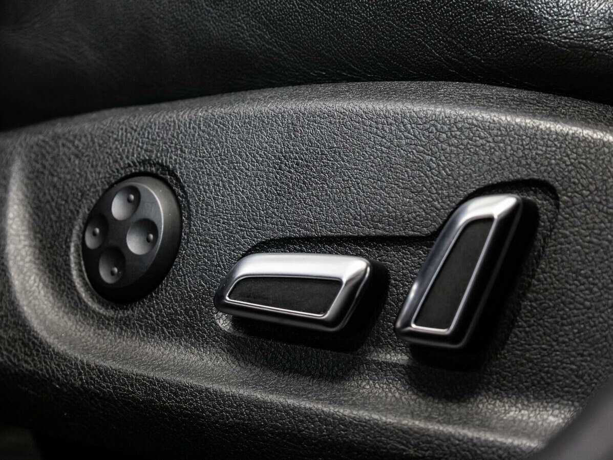 Audi A4 с пробегом — 2012 год. Фото: #17