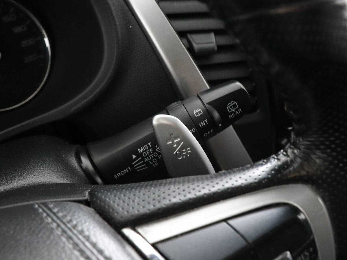 Mitsubishi Pajero Sport с пробегом — 2018 год. Фото: #13