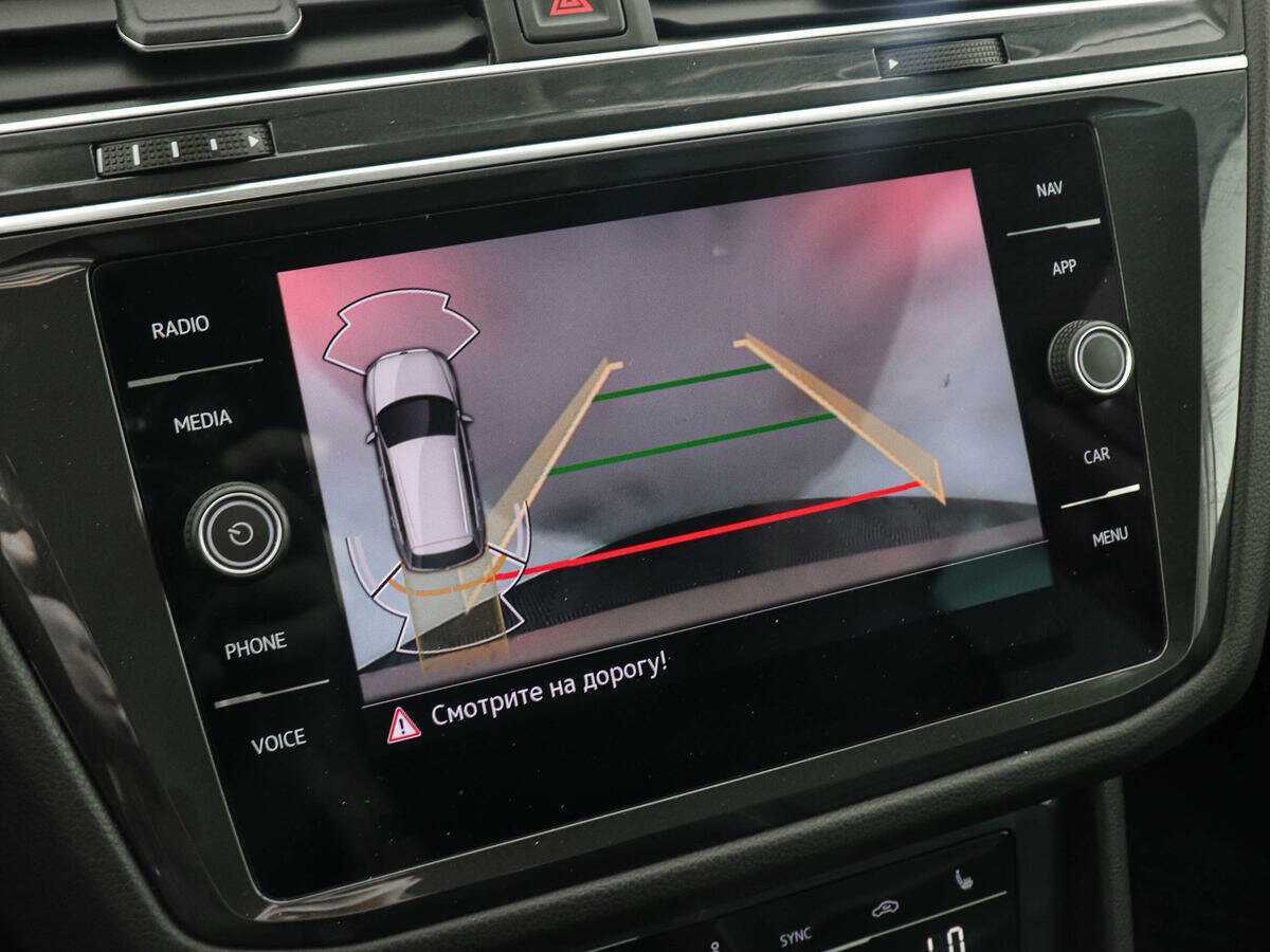 Volkswagen Tiguan с пробегом — 2021 год. Фото: #12