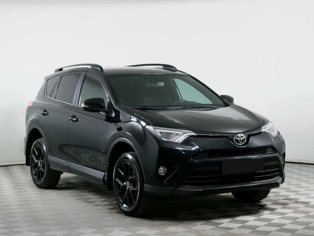Toyota RAV4 с пробегом — 2019 год. Фото: #2