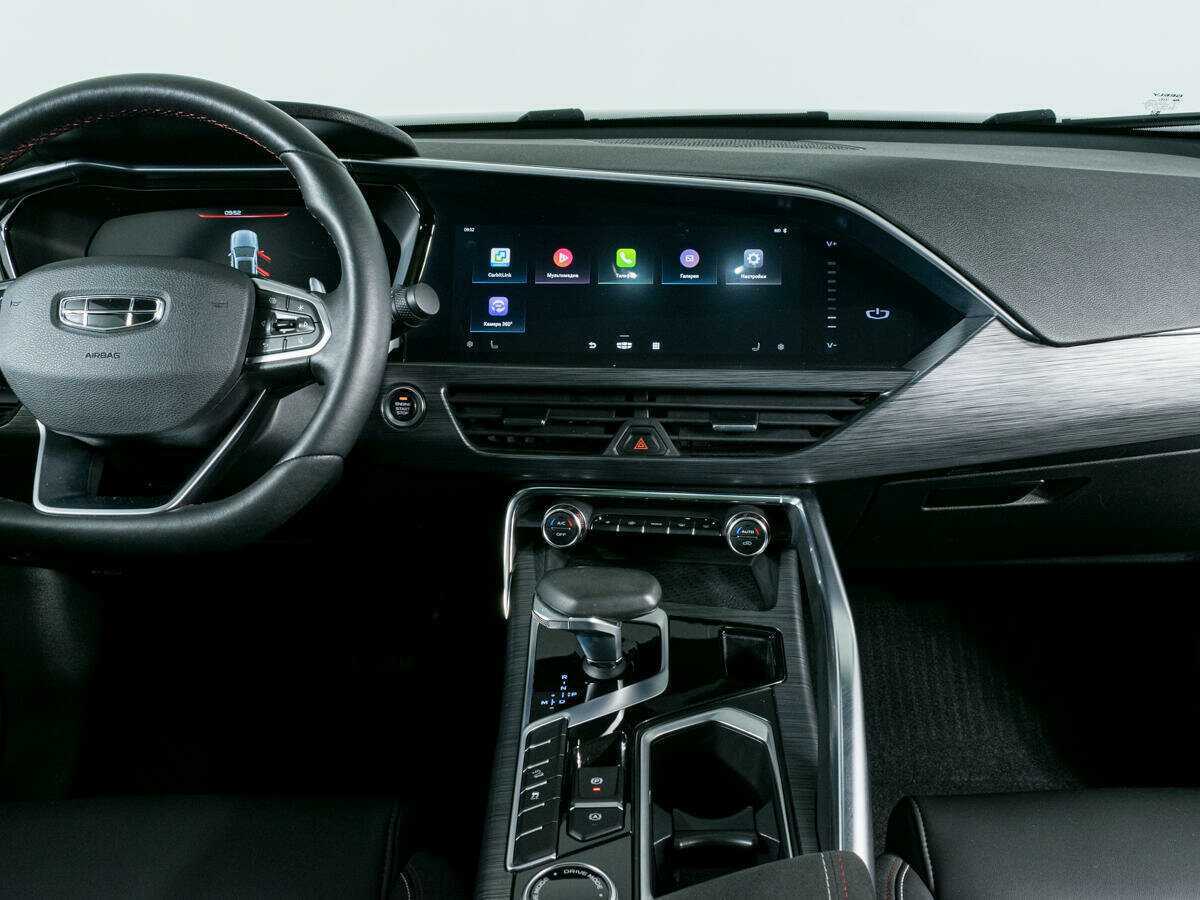 Geely Tugella с пробегом — 2022 год. Фото: #8