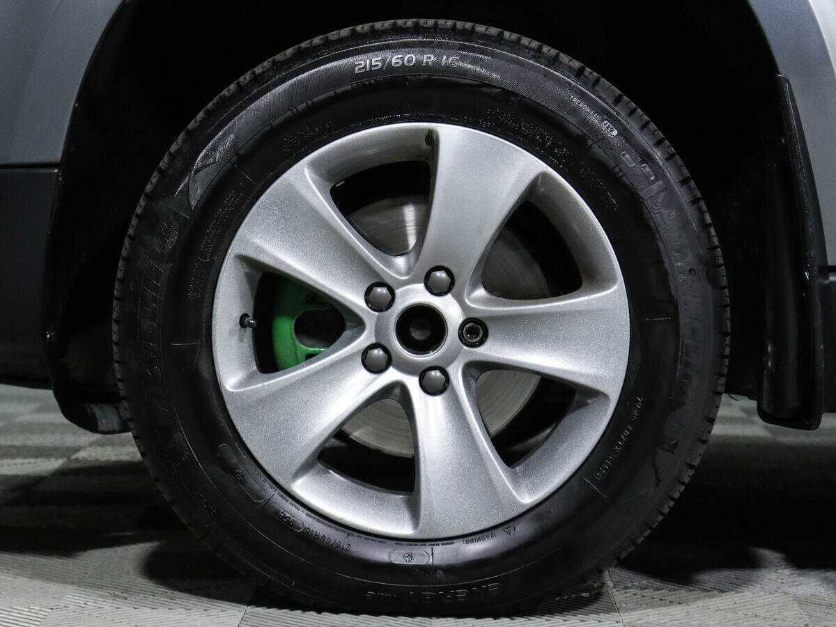 Skoda Yeti с пробегом — 2012 год. Фото: #11