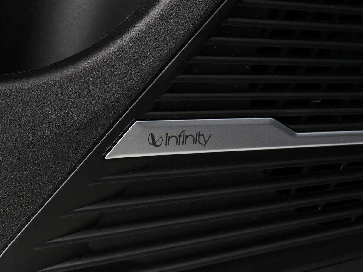 Geely Atlas с пробегом — 2024 год. Фото: #13