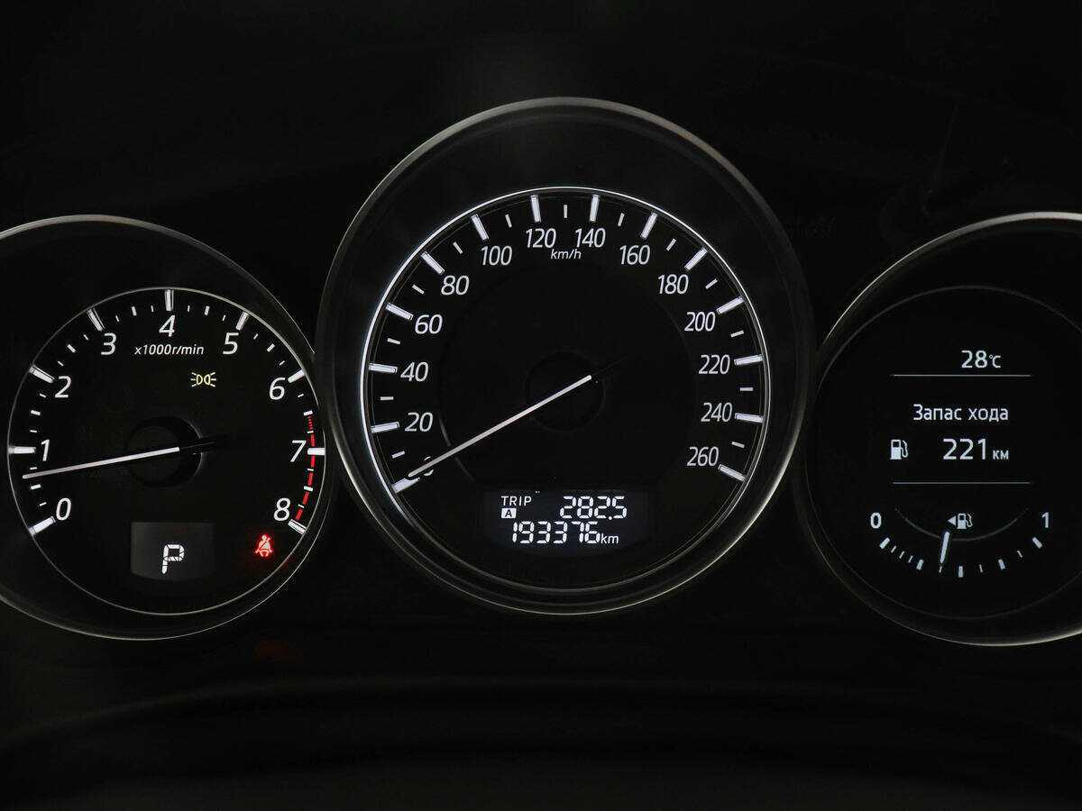 Mazda CX-5 с пробегом — 2015 год. Фото: #10