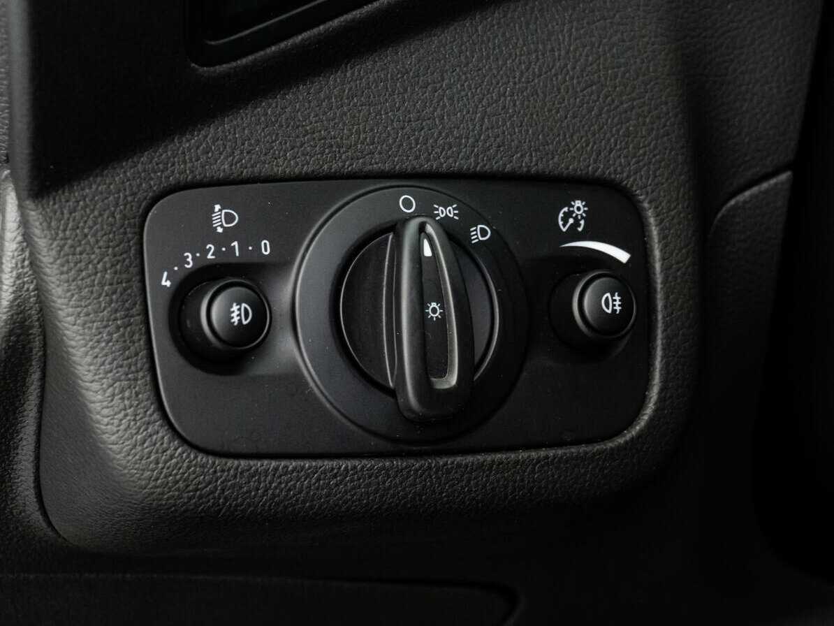 Ford Kuga с пробегом — 2014 год. Фото: #15