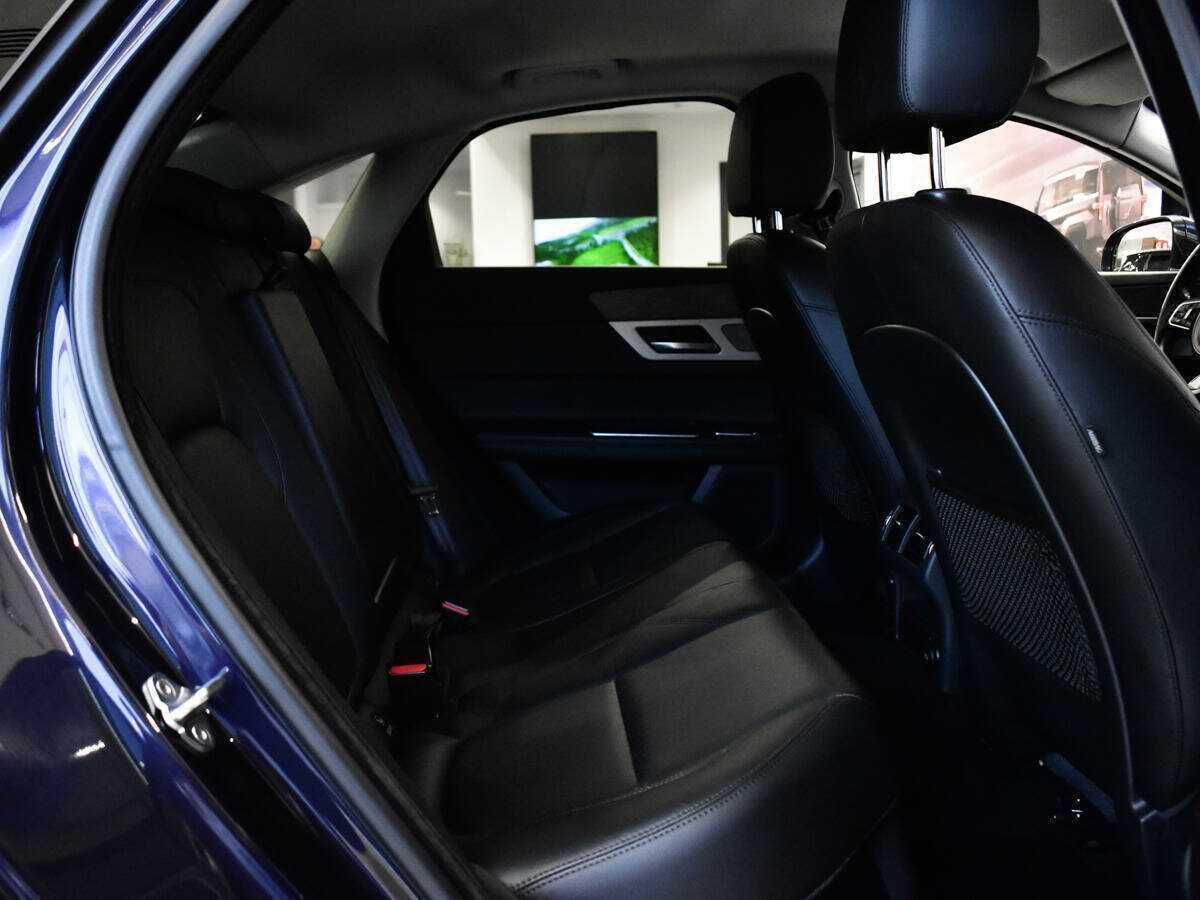 Jaguar XF с пробегом — 2016 год. Фото: #5