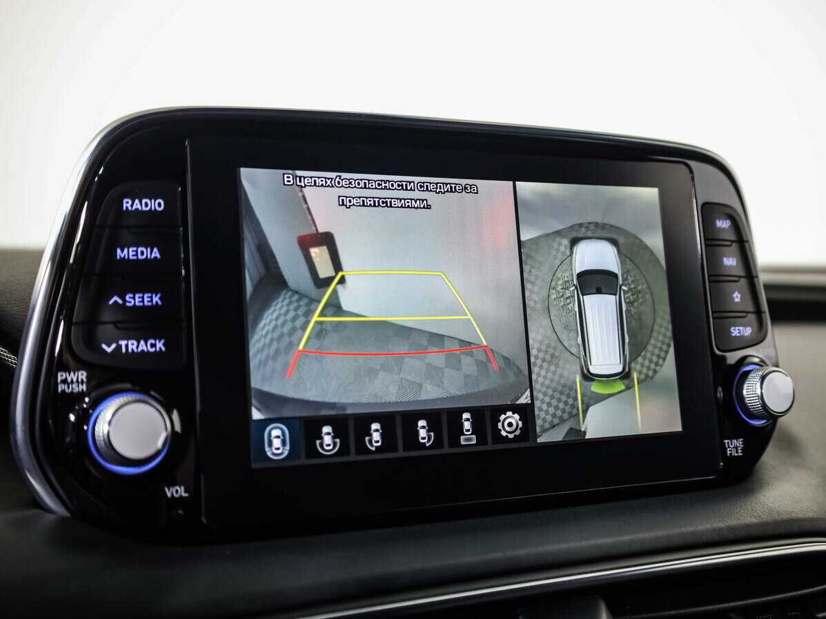 Hyundai Santa Fe с пробегом — 2018 год. Фото: #12