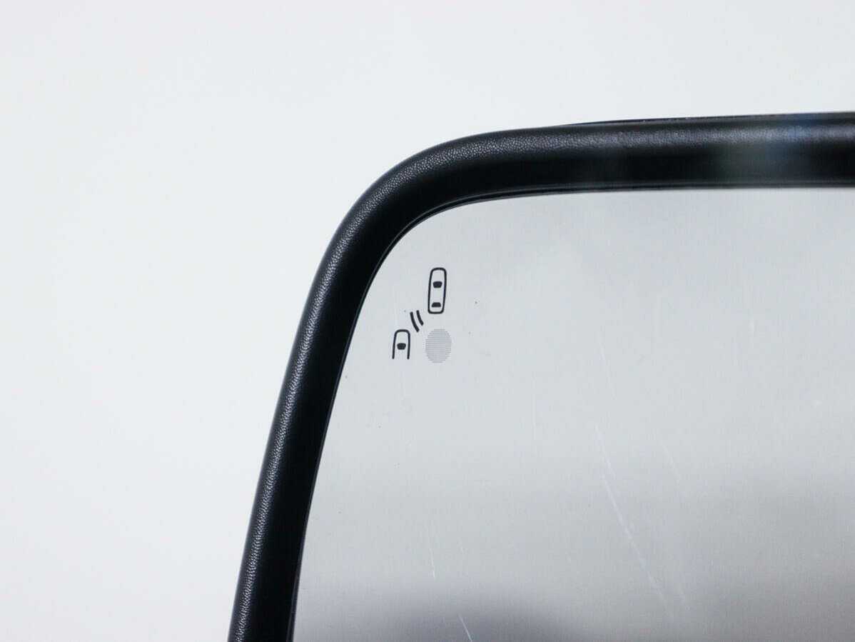 Ford Explorer с пробегом — 2013 год. Фото: #18