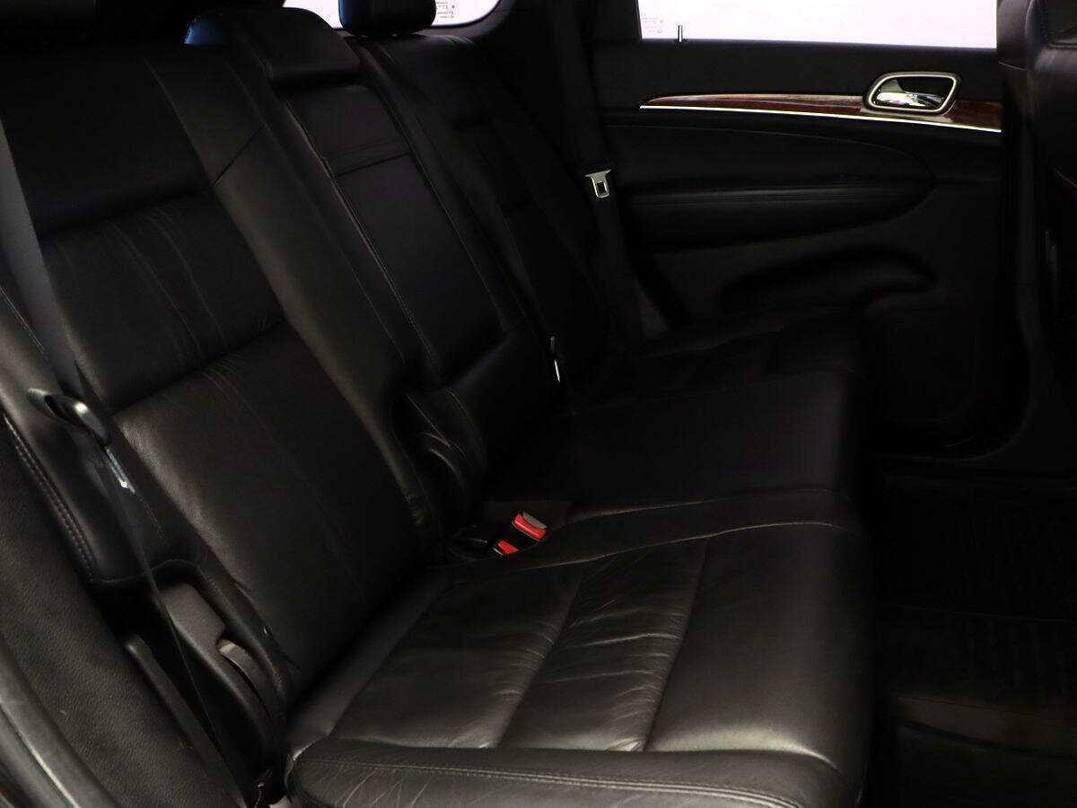 Jeep Grand Cherokee с пробегом — 2012 год. Фото: #7