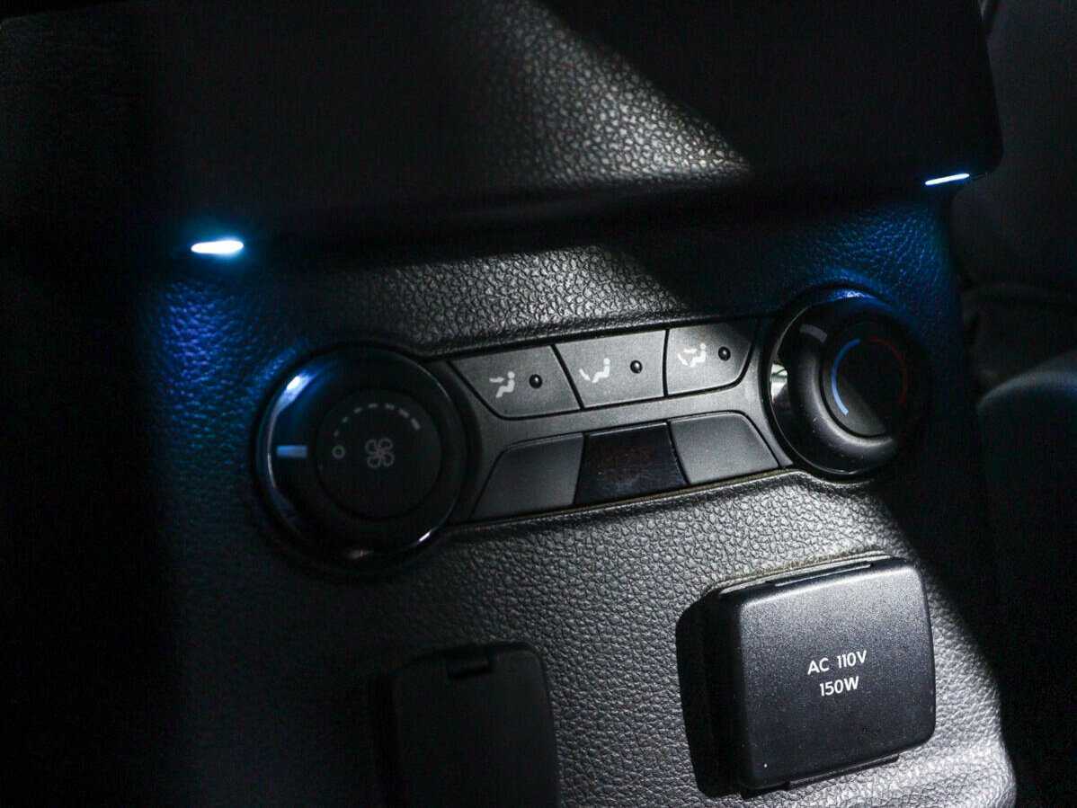 Ford Explorer с пробегом — 2012 год. Фото: #14