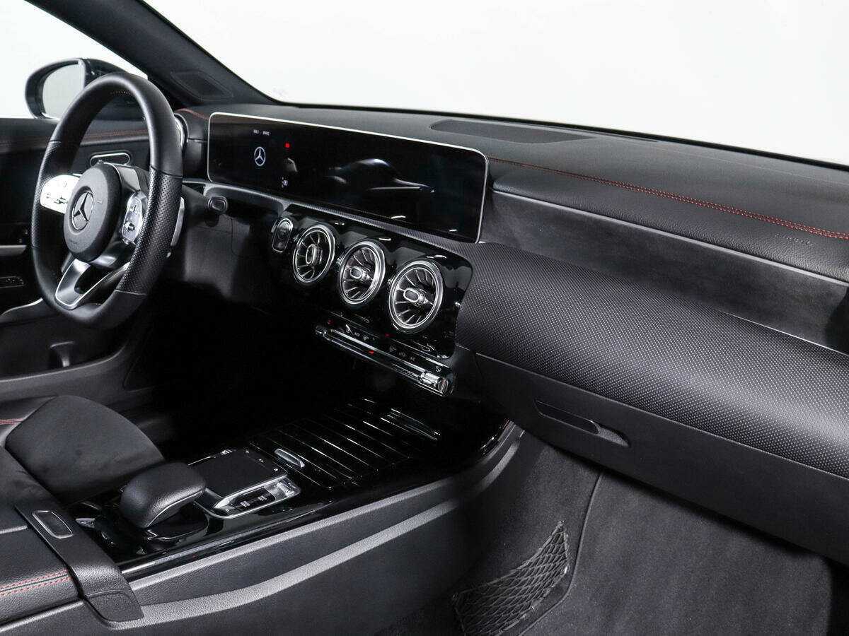 Mercedes-Benz CLA с пробегом — 2019 год. Фото: #8