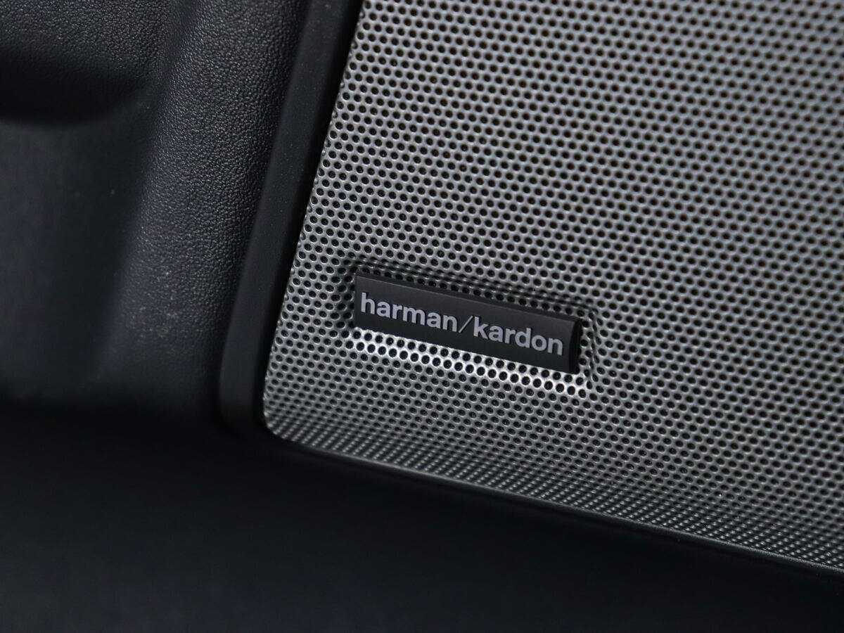 Land Rover Discovery с пробегом — 2013 год. Фото: #19