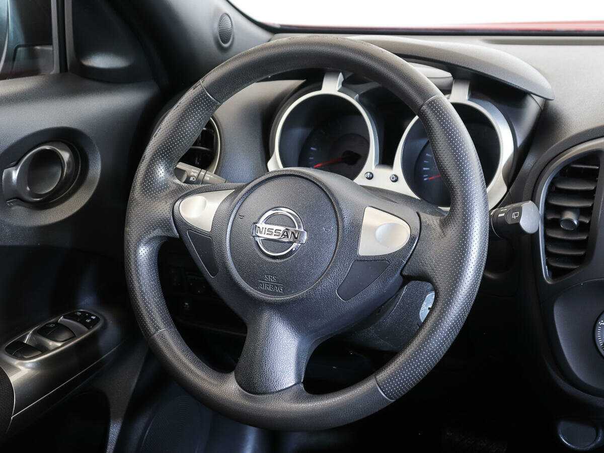 Nissan Juke с пробегом — 2014 год. Фото: #13