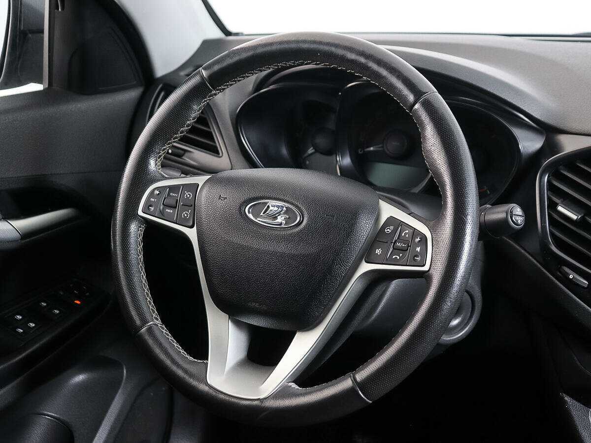 Lada (ВАЗ) Vesta с пробегом — 2020 год. Фото: #13