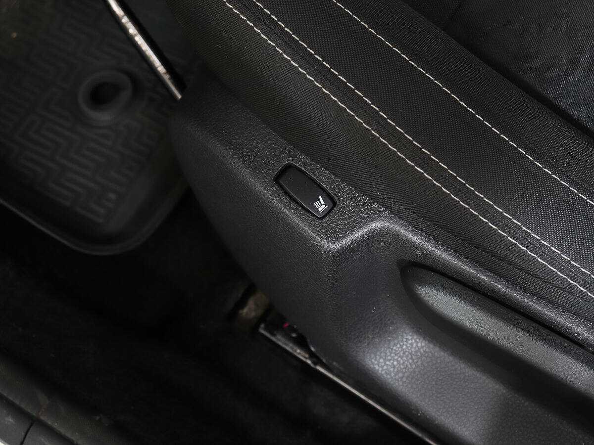 Renault Sandero с пробегом — 2019 год. Фото: #18