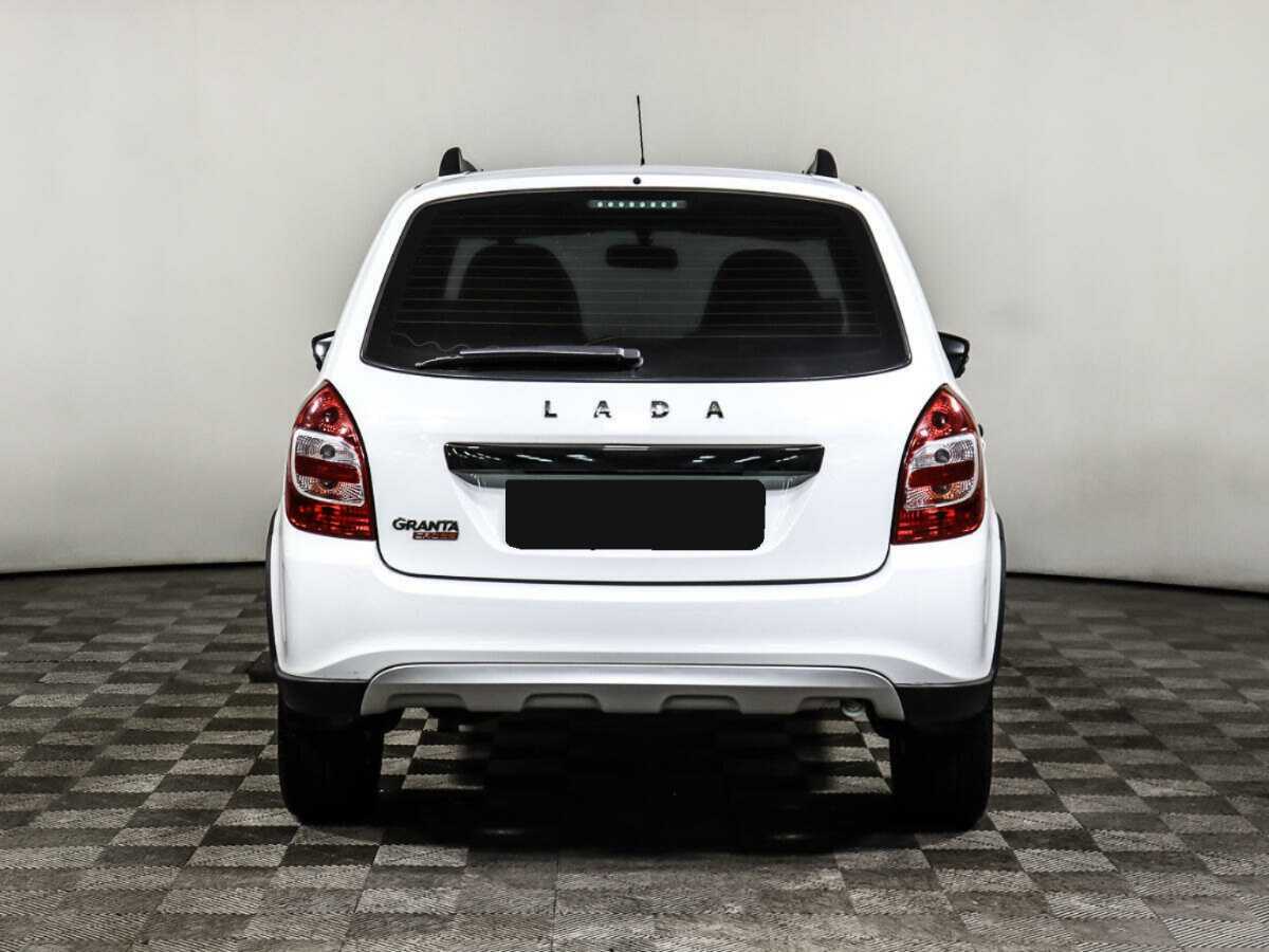 Lada (ВАЗ) Granta с пробегом — 2021 год. Фото: #4