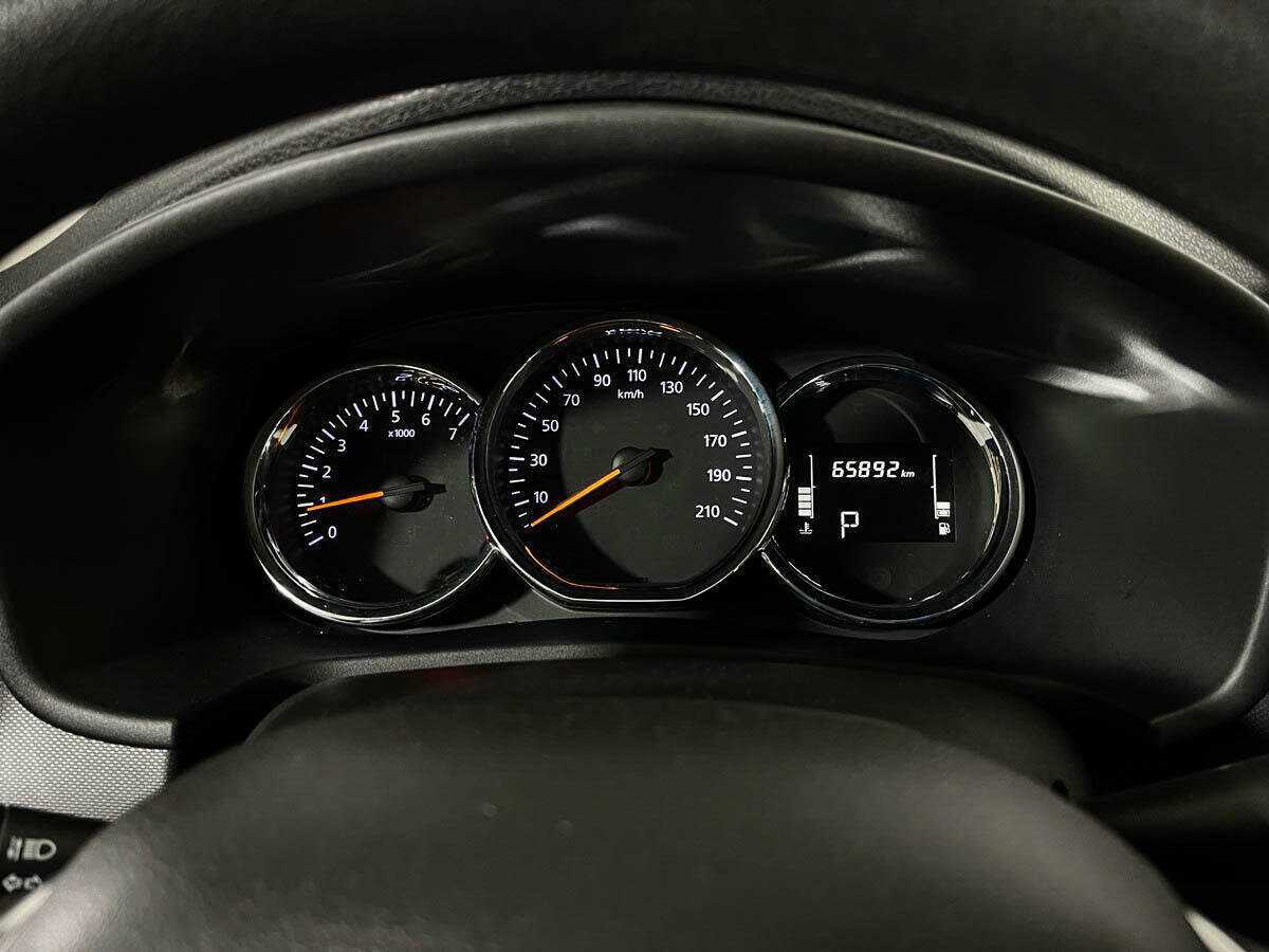 Renault Logan с пробегом — 2020 год. Фото: #10