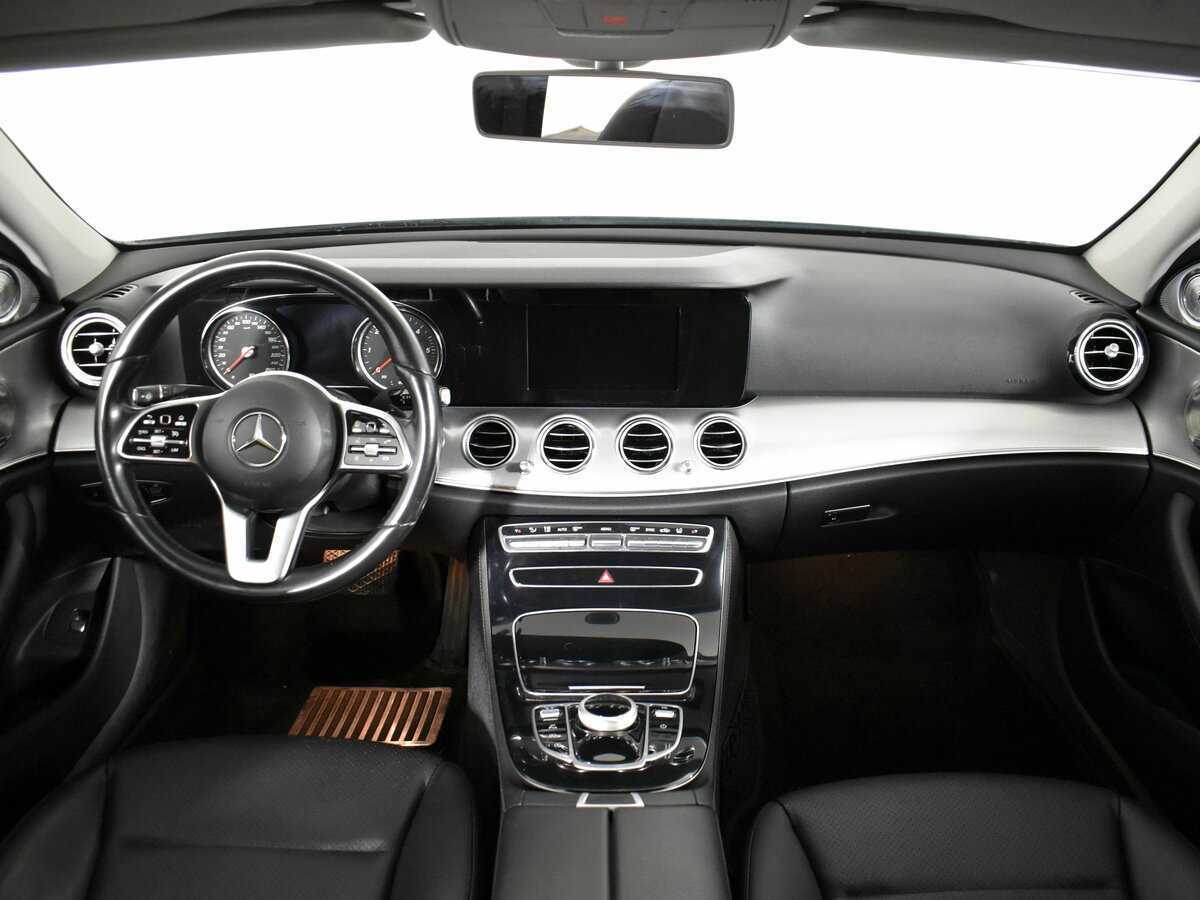 Mercedes-Benz E-Класс с пробегом — 2019 год. Фото: #9
