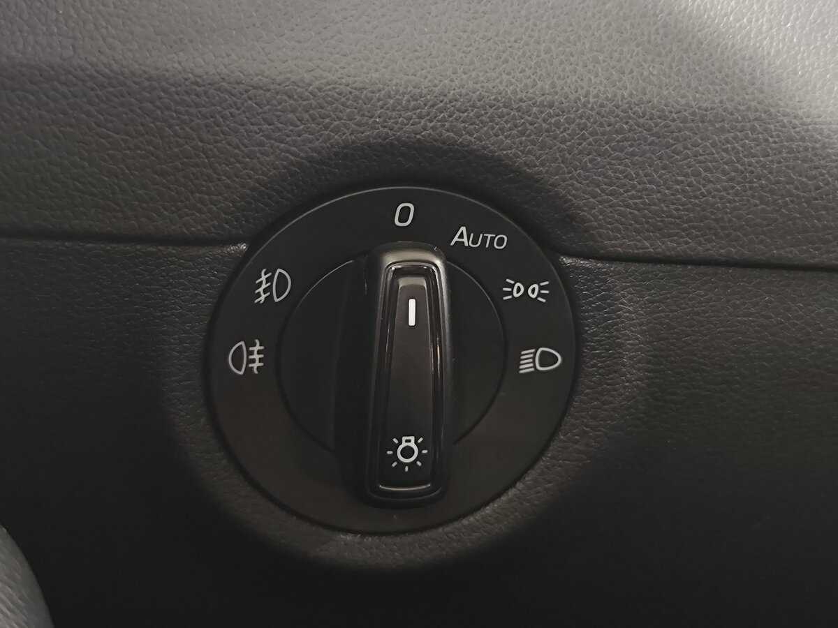 Skoda Octavia с пробегом — 2014 год. Фото: #17