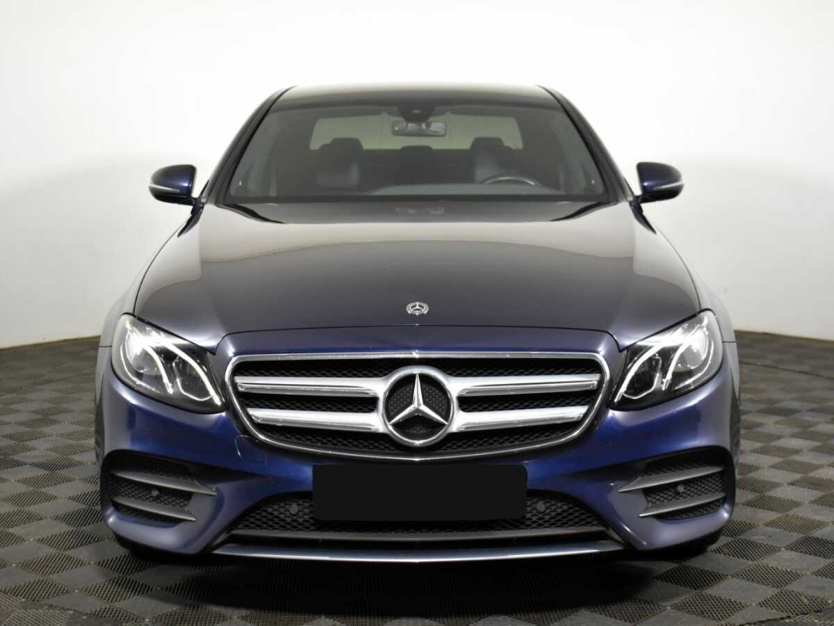 Mercedes-Benz E-Класс с пробегом — 2019 год. Фото: #1