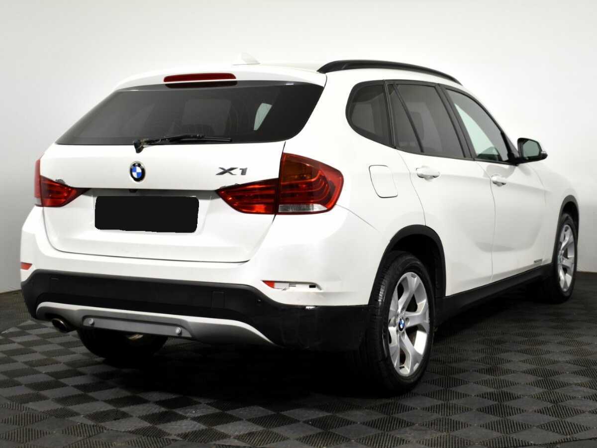 BMW X1 с пробегом — 2014 год. Фото: #3