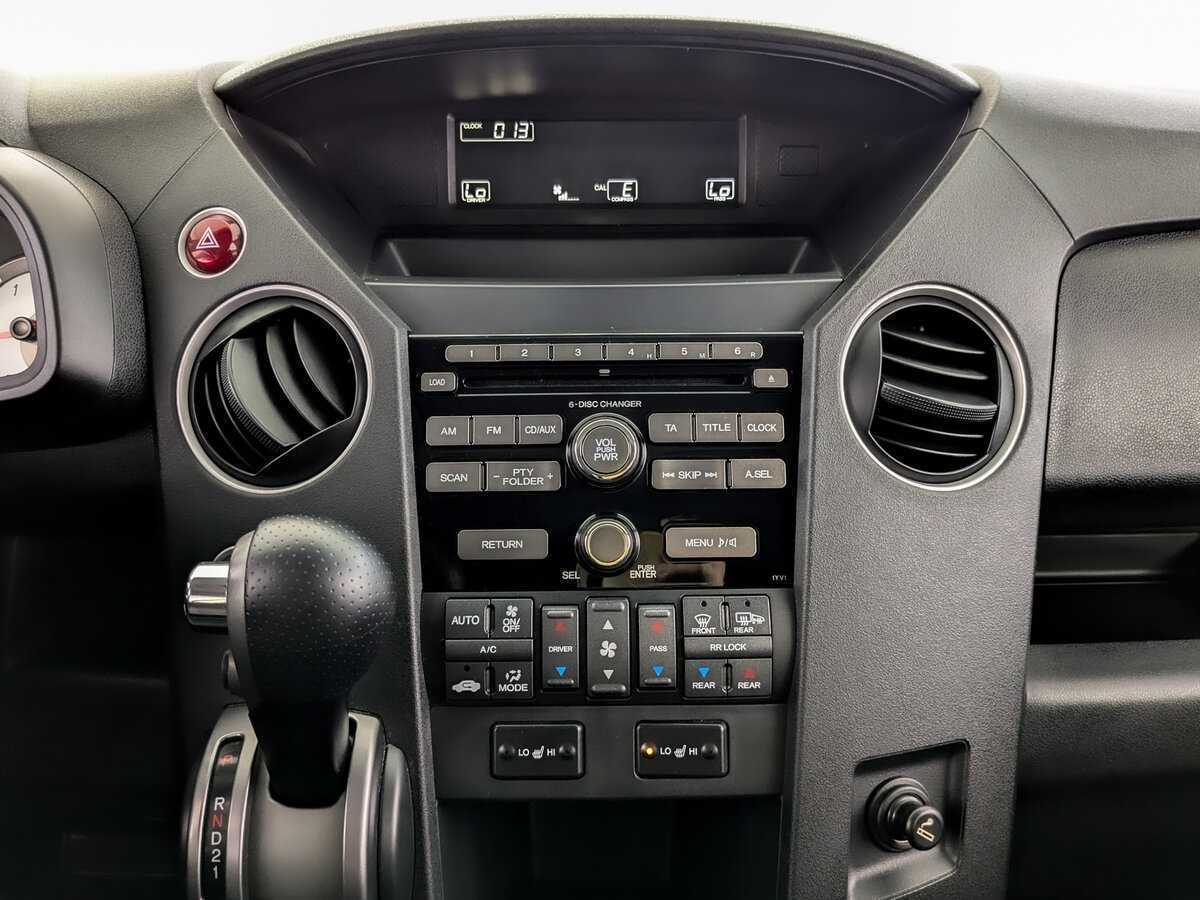 Honda Pilot с пробегом — 2014 год. Фото: #12