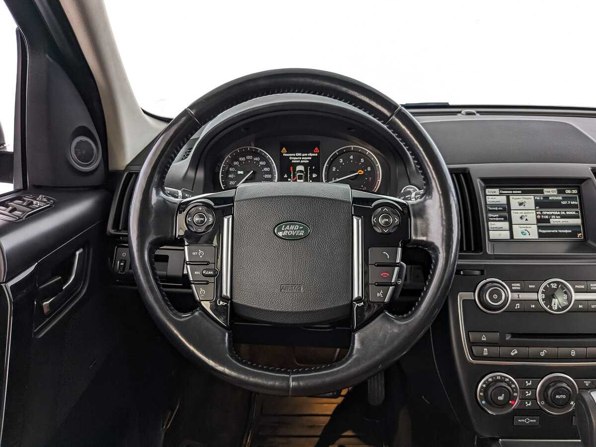 Land Rover Freelander с пробегом — 2014 год. Фото: #17