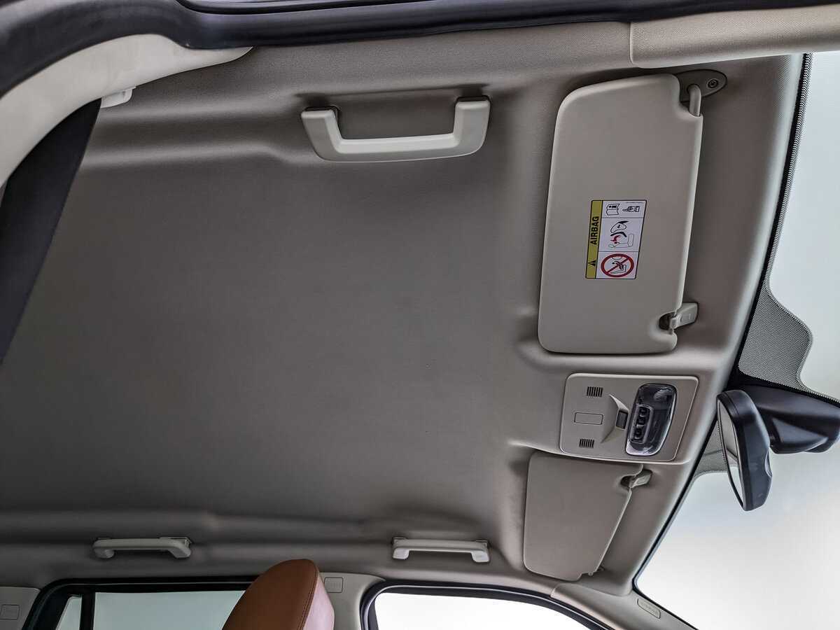 Land Rover Freelander с пробегом — 2014 год. Фото: #18