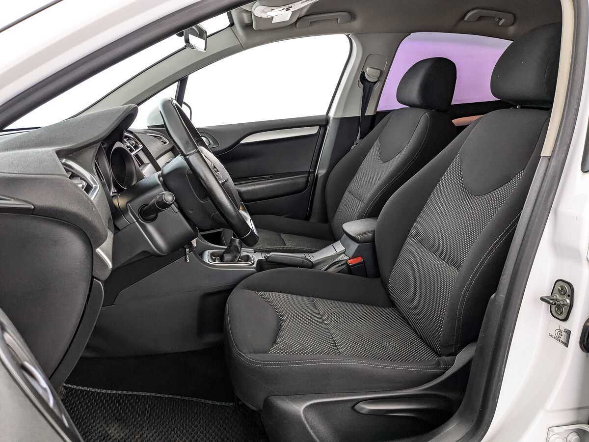 Citroen C4 с пробегом — 2014 год. Фото: #15