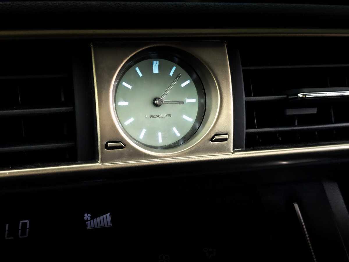 Lexus IS с пробегом — 2014 год. Фото: #20