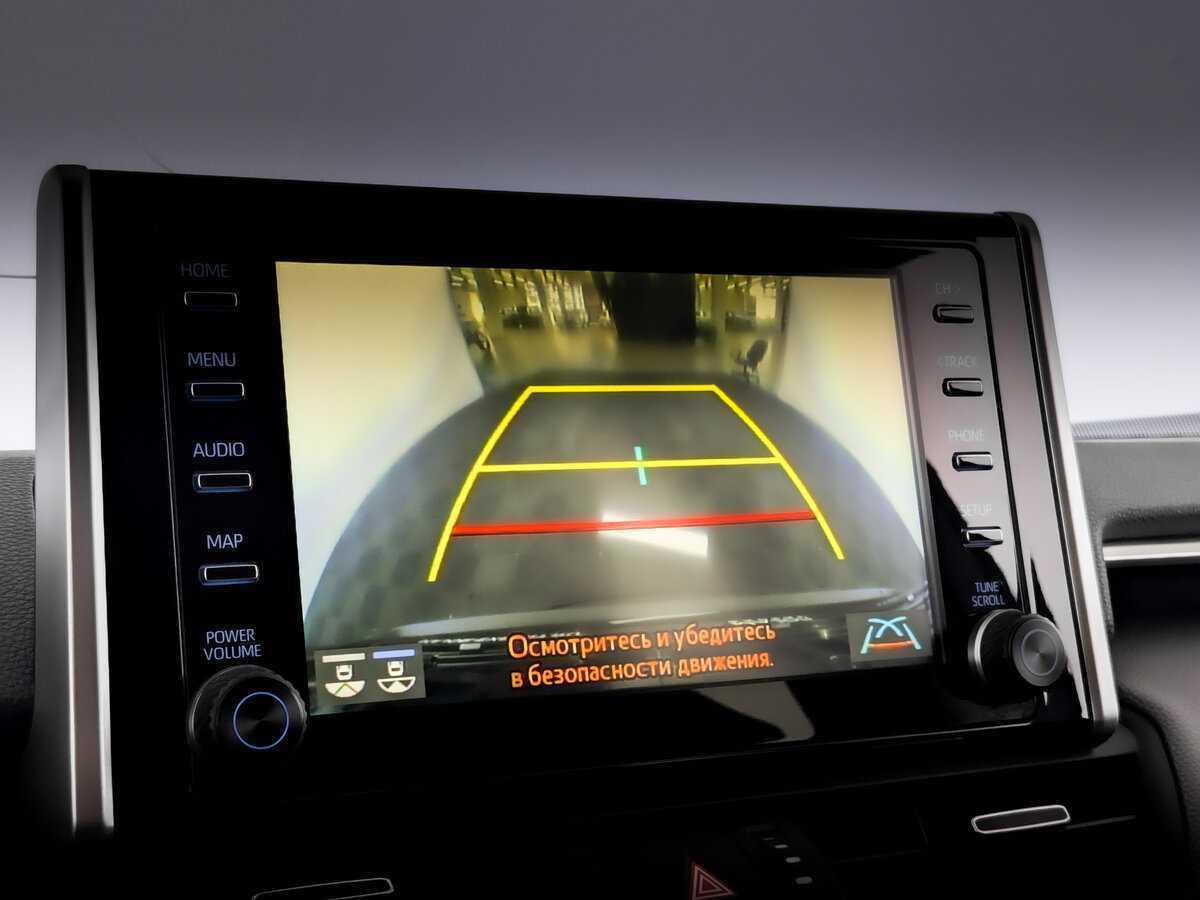 Toyota RAV4 с пробегом — 2020 год. Фото: #12