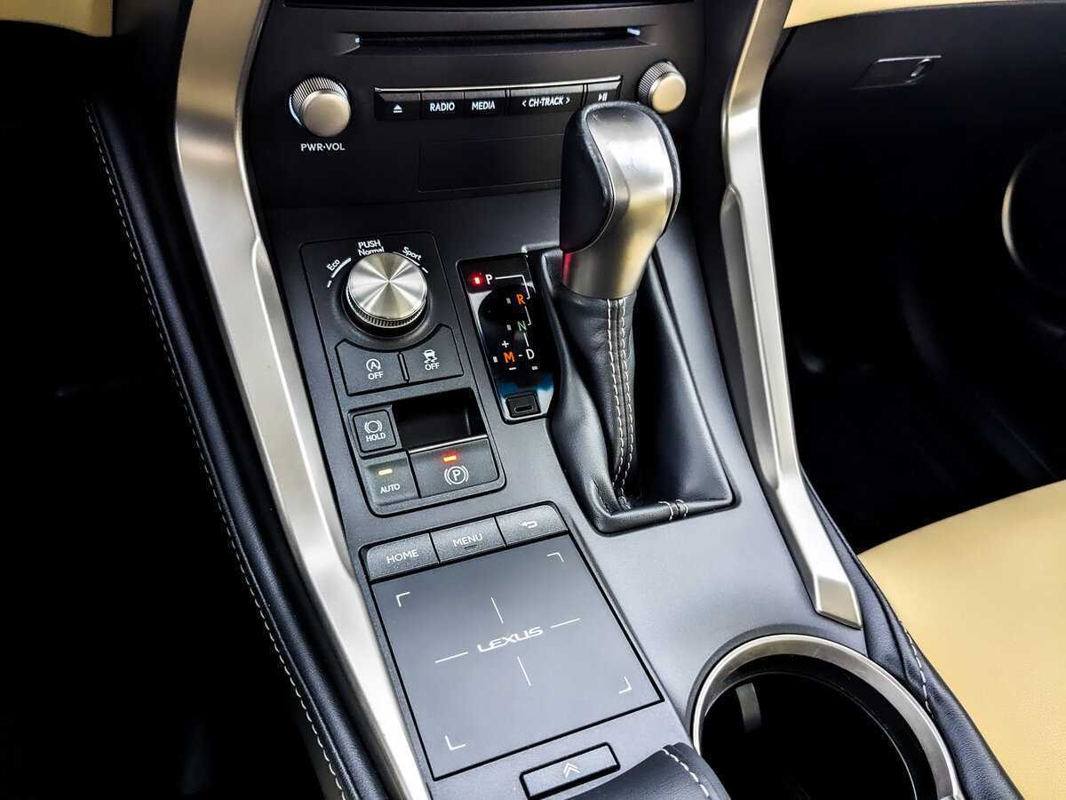 Lexus NX с пробегом — 2019 год. Фото: #21