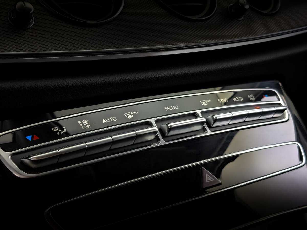 Mercedes-Benz E-Класс с пробегом — 2018 год. Фото: #21