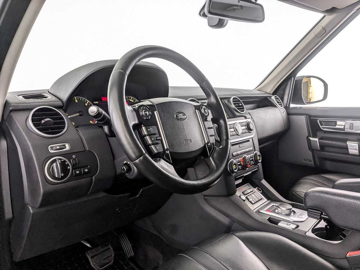 Land Rover Discovery с пробегом — 2014 год. Фото: #13