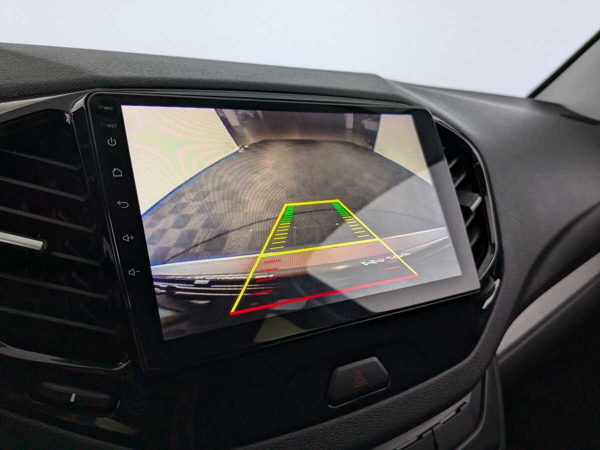 Lada (ВАЗ) Vesta с пробегом — 2020 год. Фото: #10