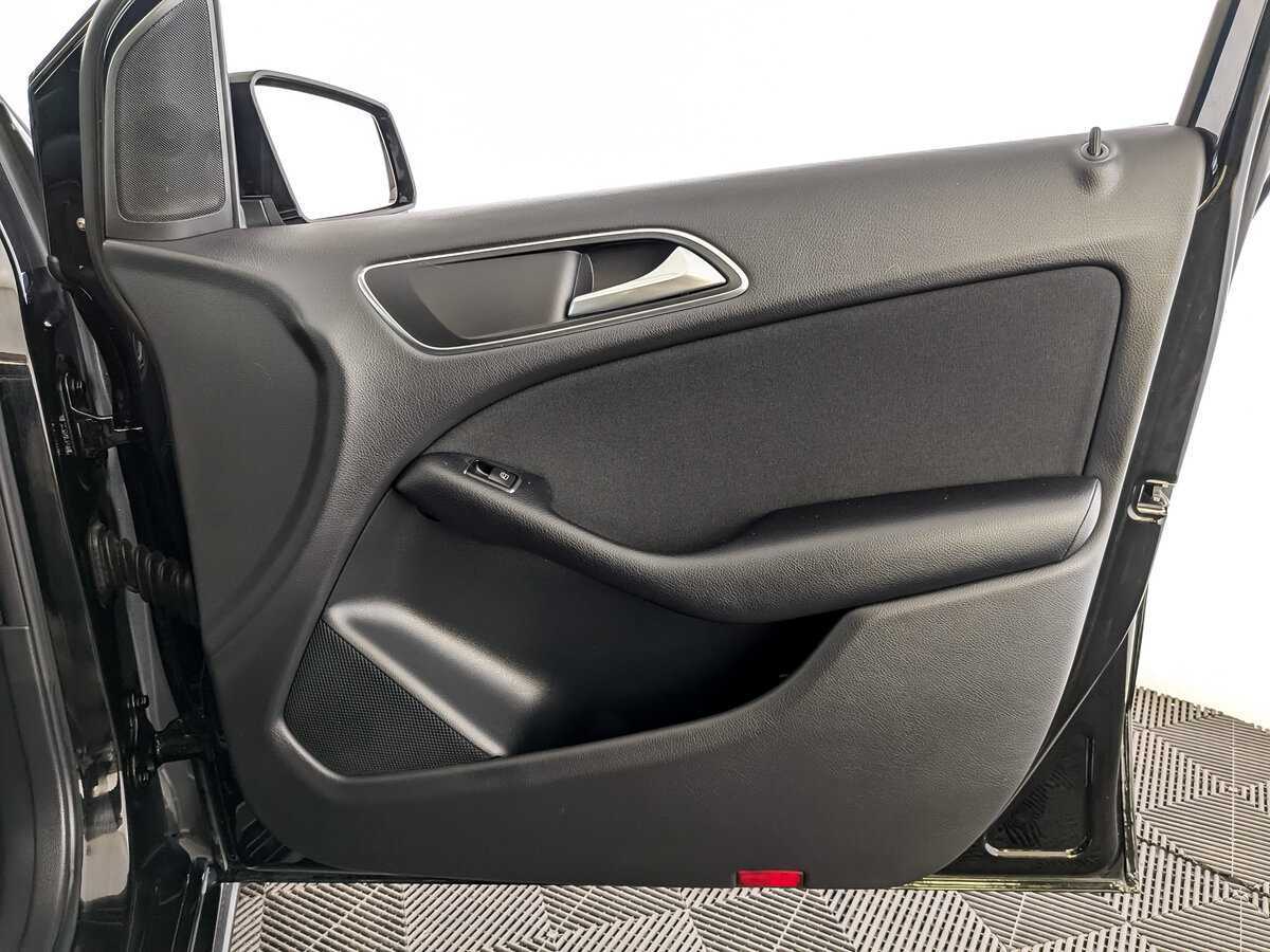 Mercedes-Benz B-Класс с пробегом — 2014 год. Фото: #18