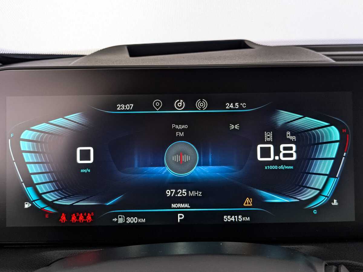 EXEED VX с пробегом — 2022 год. Фото: #11