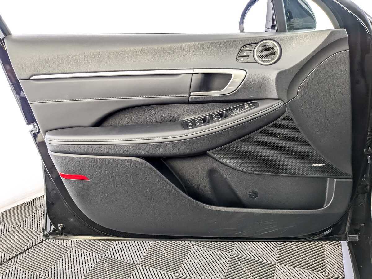 Hyundai Sonata с пробегом — 2022 год. Фото: #14